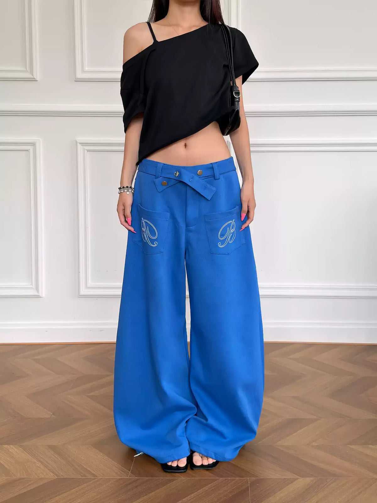 MOMUAN Wing Embroidery Wide-Leg Pants